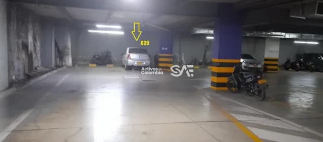 Garaje en Venta - Cali, Valle del Cauca