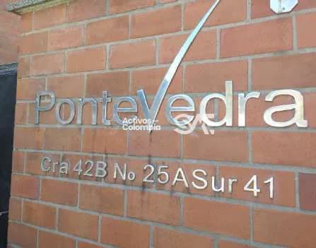 Garaje en venta - Envigado, Antioquia