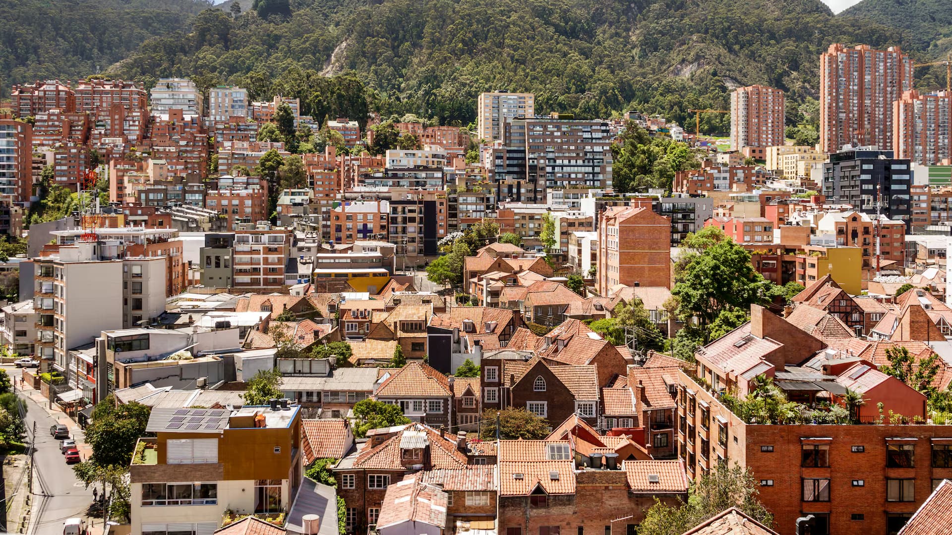 La vivienda se consolida como la principal prioridad financiera de los hogares colombianos en 2026