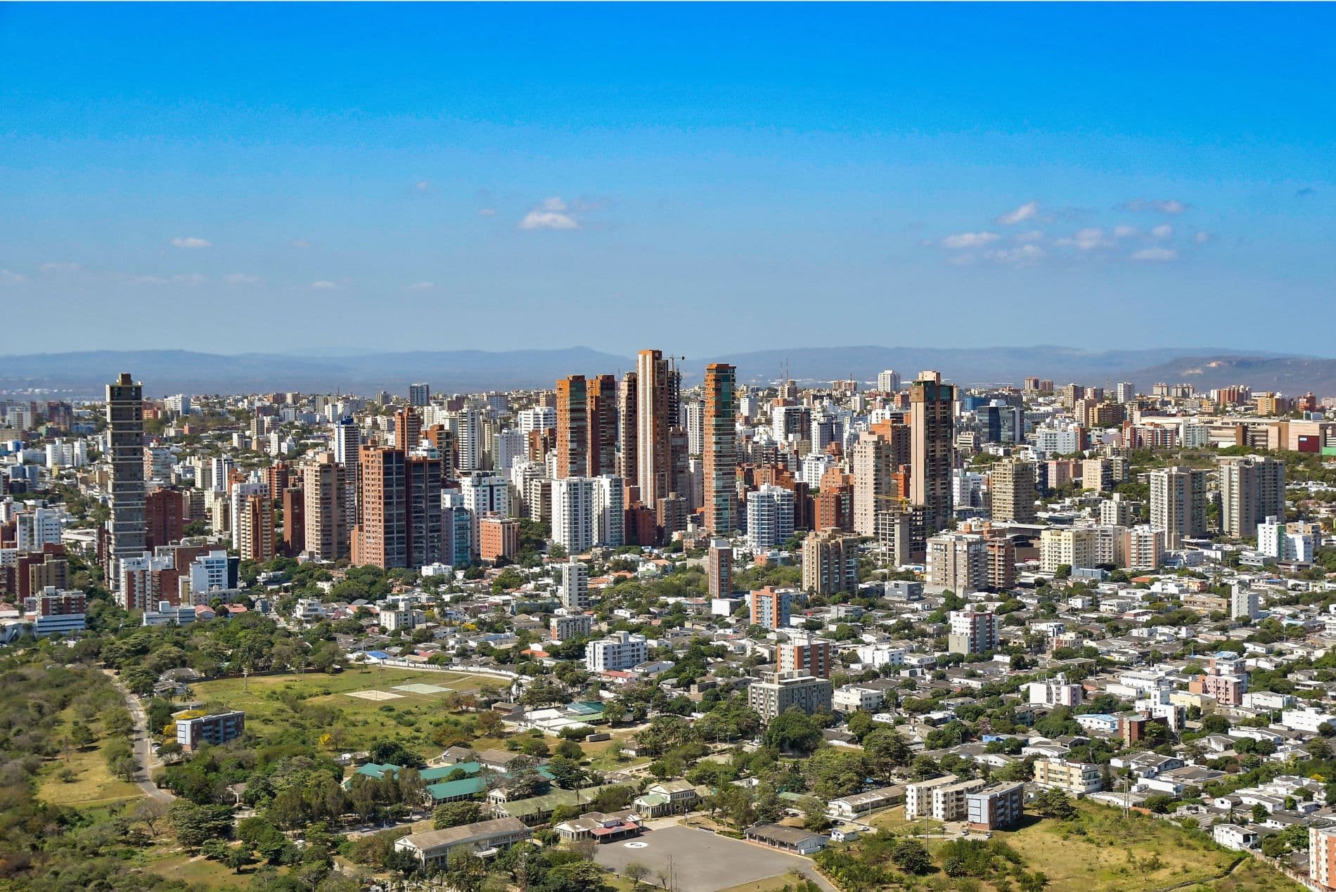 Inversión inmobiliaria en Colombia 2026: capital, tasas y tecnología redefinen el mercado