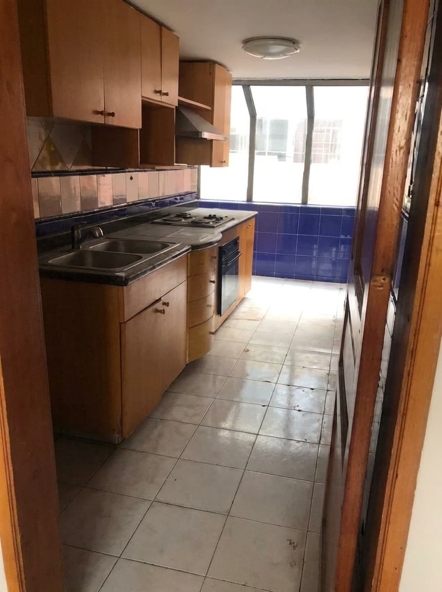 Apartamento y garaje en venta - Bogotá, Cundinamarca