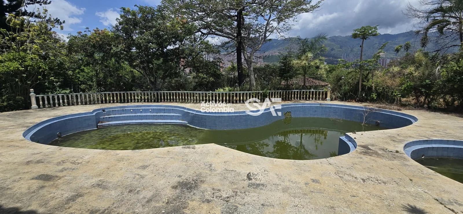 Lote con construcción en venta - Bello, Antioquía - 7