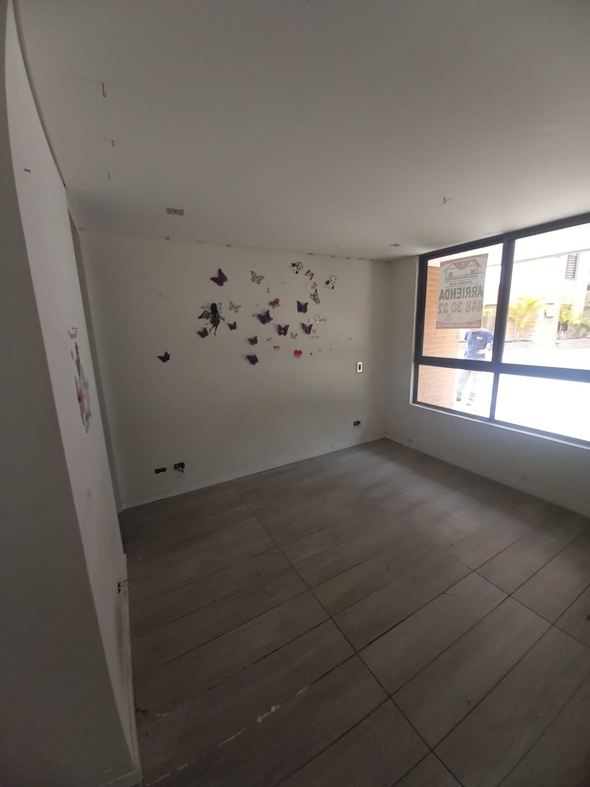 KR 27 20 121 GA 25 SO 1 CONDOMINIO BOSQUES DE AVIGNON - 4